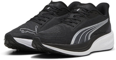 Puma Darter Pro Unisex-Sportschuhe – Schwarz-Weiß