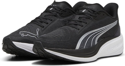 Puma Darter Pro Unisex-Sportschuhe – Schwarz-Weiß