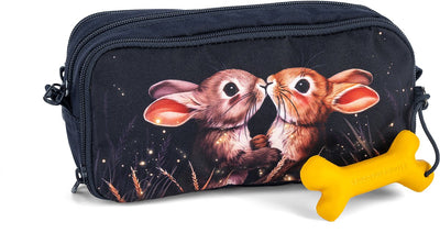 Stones and Bones Rowan 2.0 - Federmäppchen - Federmäppchen für Kinder - 3 Fächer - Twilight Bunnies - Dunkelblau