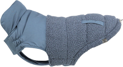 Trixie Hundemantel – ajoublau 18 cm – warmes Polyester, verstellbare Brustklappe, modische Ziertaschen