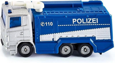 Wasserwerfer der Siku-Polizei