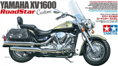 Tamiya Modellbausatz Militärfahrzeuge – 14135 Yamaha XV1600 Roadstar Custom Plastic – 1:12 – Modellbau