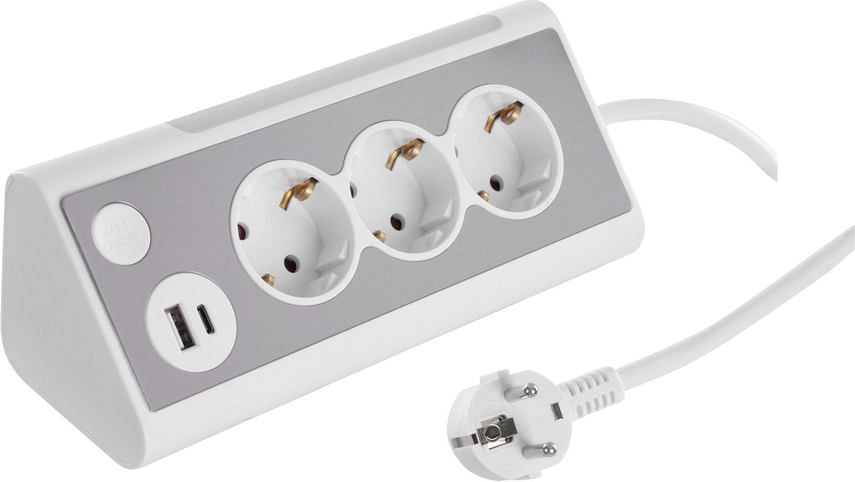 Q-Link-Steckdosenleiste – 3-fach – geerdet – USB A C – mit Lampe – 3 x 1,5 mm² – 1,5 m – weiß