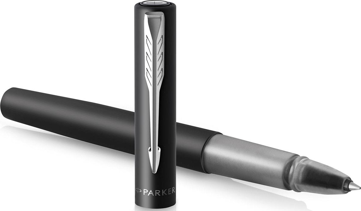 Parker Vector XL Tintenroller | metallische schwarze Farbe auf Messing mit Chromdetails | feine Feder mit schwarzer Tinte | Geschenkverpackung