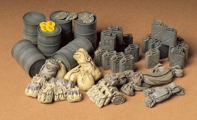 Tamiya Modellbausatz Diorama – 35229 Diorama-Set alliiertes Fahrzeugzubehör aus Kunststoff – 1:35 – Modellbau