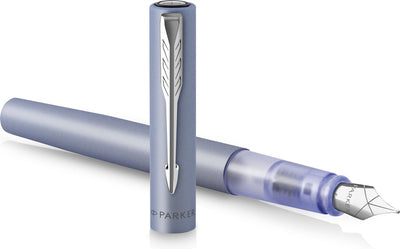 Parker Vector XL Füllfederhalter | Metallic-Silberblau-Lack auf Messing mit Chromdetails | mittlere Feder mit blauer Mine | Geschenkverpackung