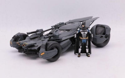 Jada Toys 1 24 Batmobile Justice League 2017 + Batman-Figur