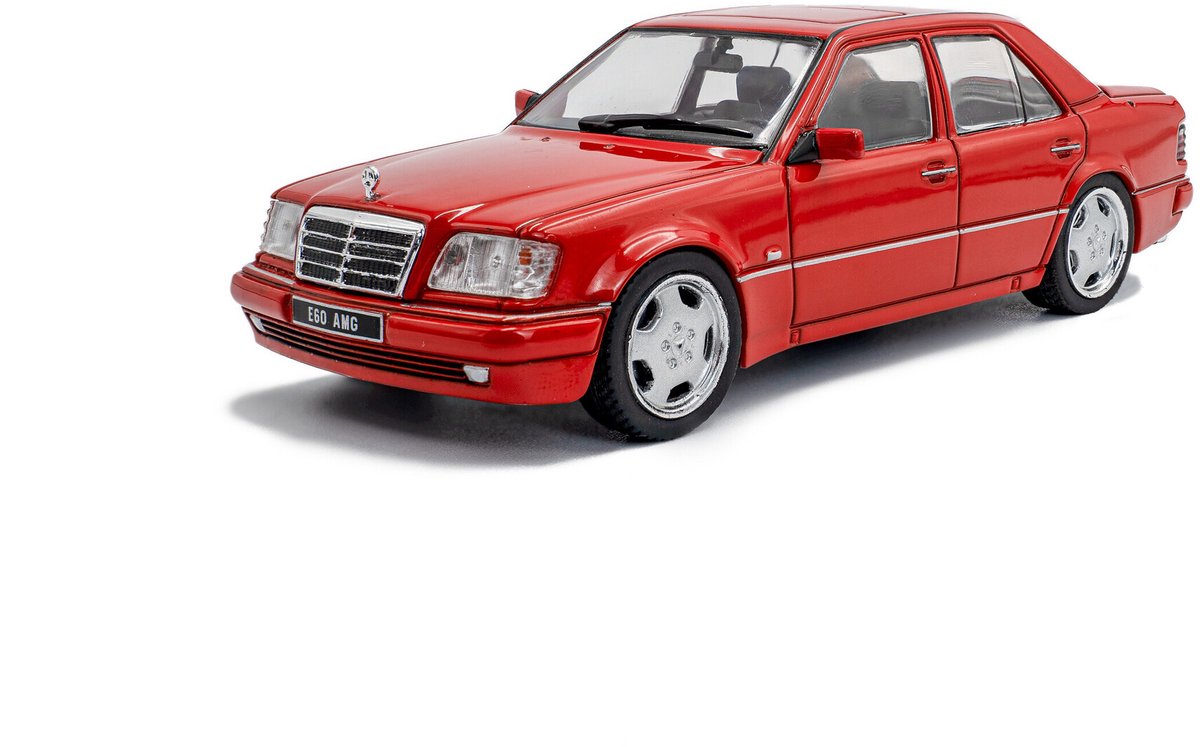 Mercedes-Benz E60 AMG (basierend auf W124 E500) – 1:43 – Solido