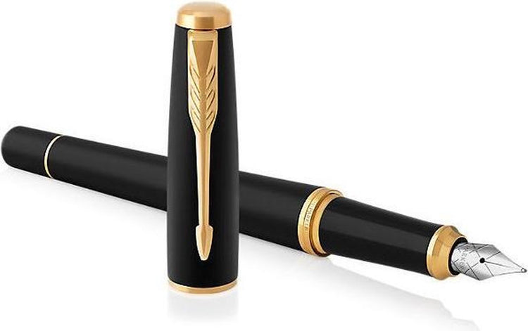 Parker Urban Füllfederhalter | mattschwarz mit goldenen Details | feine Feder mit blauer Tinte | Geschenkbox