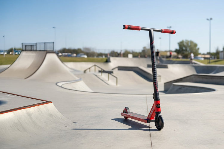 Madd Gear Stunt-Scooter – mg1 rot – ab 5 Jahren oder 110 cm – ultraleichtes Pro-Deck – 100-mm-Räder – perfekt für den Anfänger