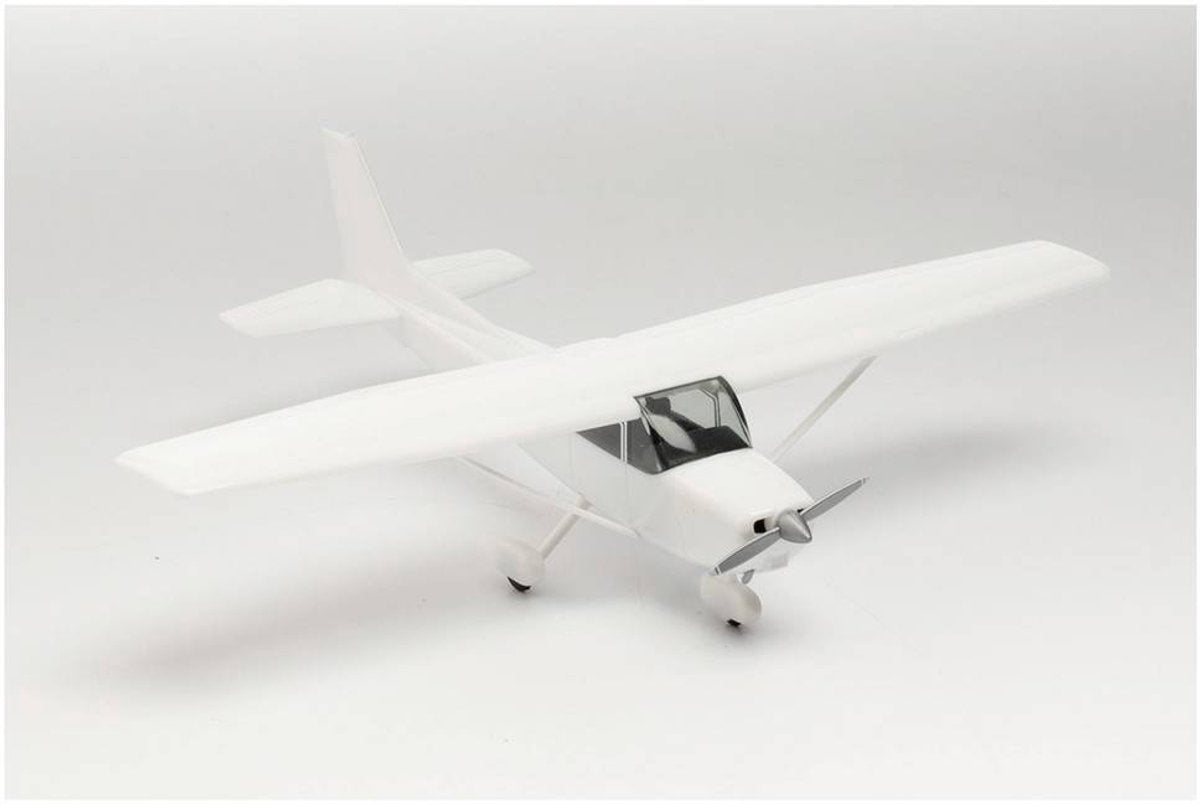 Herpa 013789-002 h0 Flugzeug Sportflugzeug, Propeller silber