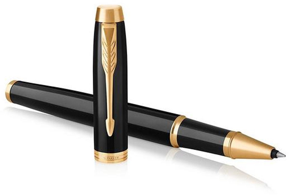 Parker im Tintenroller | schwarzer Lack mit Goldfinish | feine Feder | schwarze Tinte | Geschenkverpackung