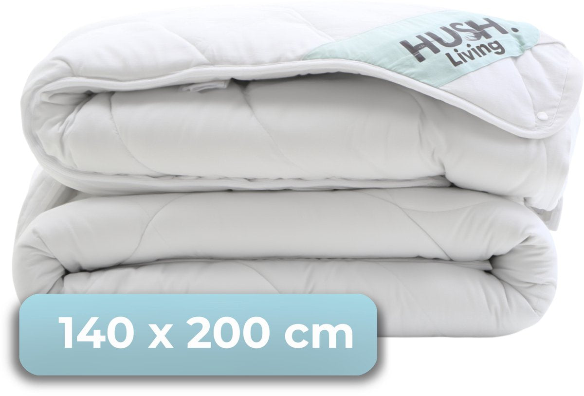 Stille. Living Hush Living – synthetische Bettdecke – 4 Jahreszeiten – 140 x 200 cm – 200 g/m² + 300 g/m² hochwertige Polyesterfaser – mit Befestigungsschlaufen – weich und leicht