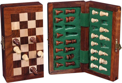 Engelhart magnetisches Klappschachspiel – Schachbrett aus Holz – Schachfiguren – Akazienholz – kompakt 15 x 30 cm – Reisebrett für taktisches Spielen –