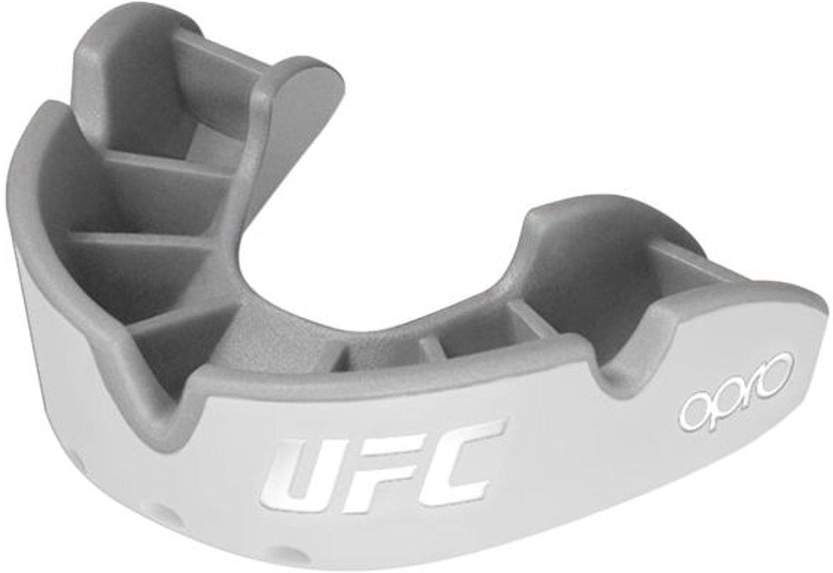 Opro UFC Silver Superior Fit Mundschutz – Größe L