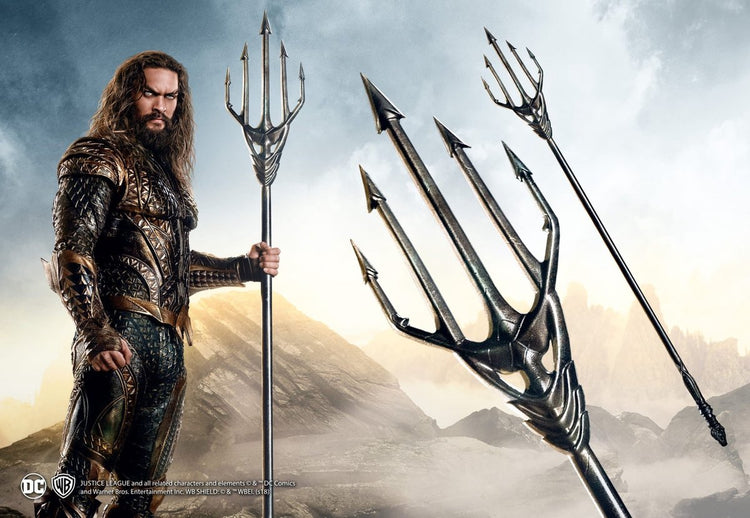 Die edle Kollektion Aquaman Trident – Dreizack-Replik aus Holz und Metall