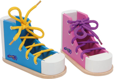Kleine Fuß -Holzfadenschuhe, 2st.
