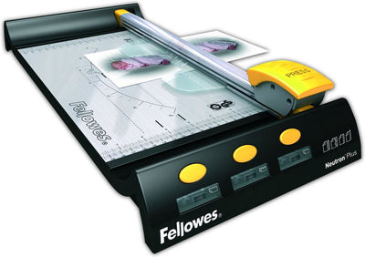 Fellowes Papierschneider - Neutron Plus - A4 - 10 Blatt - 320 mm - Schwarz