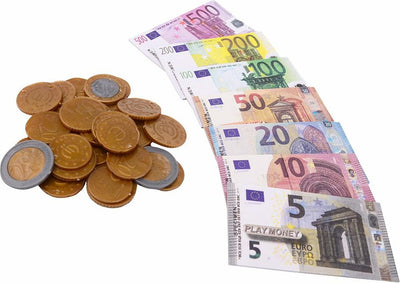 Euro-Spielgeld auf Karte.
