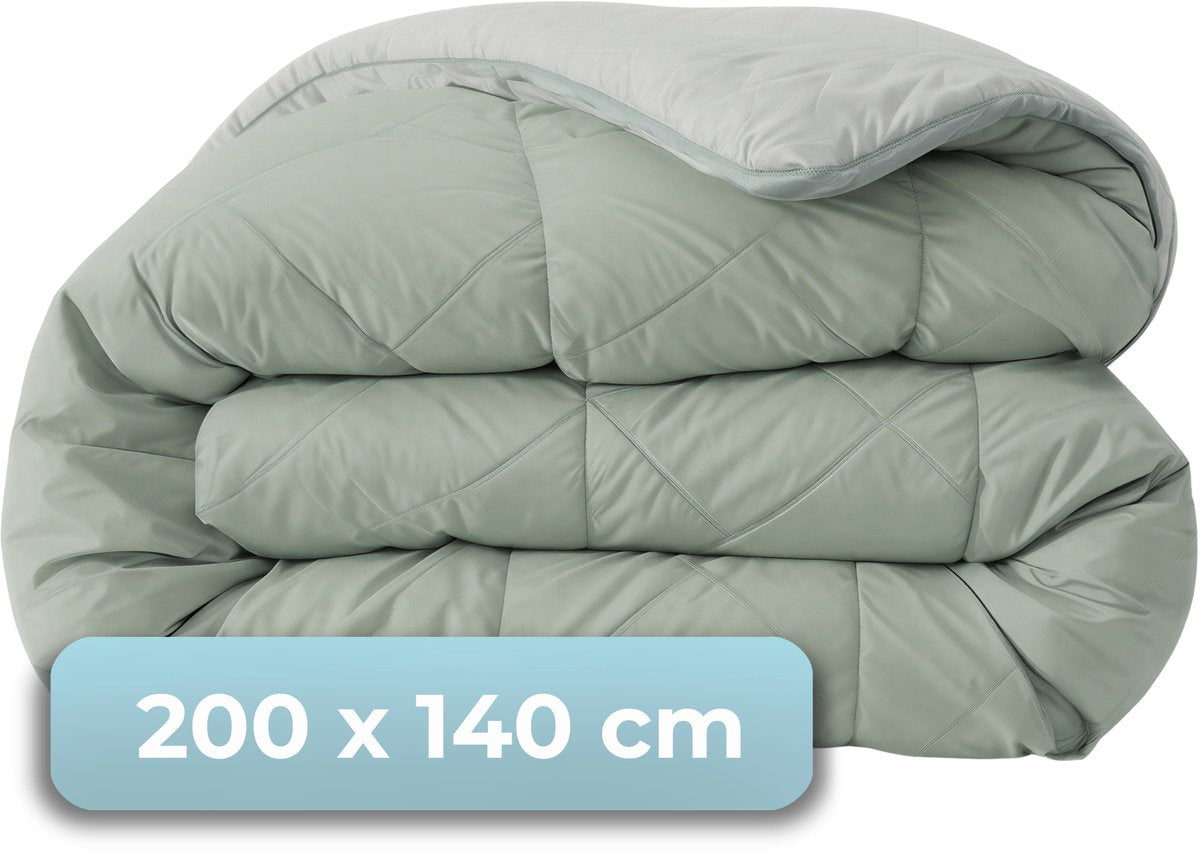 Stille. Living Hush Living – waschbare Bettdecke, zweifarbiges Design, Salbeigrün und Hellgrau – 140 x 200 cm – 300 g/m² – inklusive passendem Kissenbezug