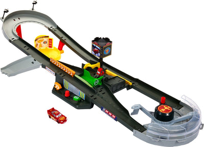 Disney Pixar Cars Disney und Pixar Cars – Kolbenbecher – Rennstrecke – Spielset