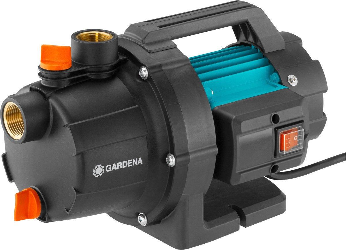 Gardena – Serie 3000 4 – Gartenpumpe – 600 W – 3000 l/h – 3,5 bar