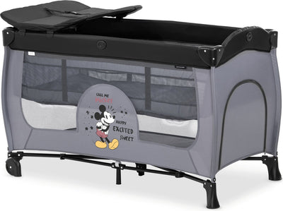 Hauck Sleep n Play Center – 120 x 60 cm – Campingbett – Sockelerhöhung – Wickeltablett – Räder mit seitlicher Öffnung – Mickey-Mouse-Grau