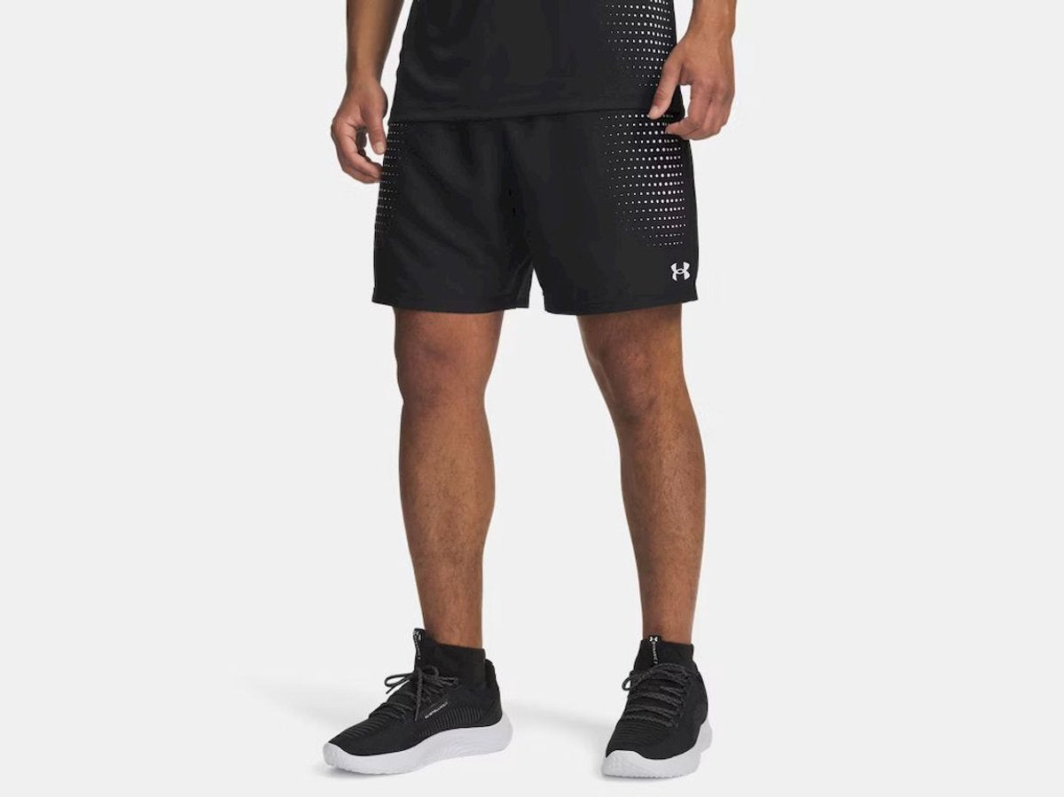 Under Armour UA Tech Play Short-Blk Herren-Sporthose – Schwarz und Weiß