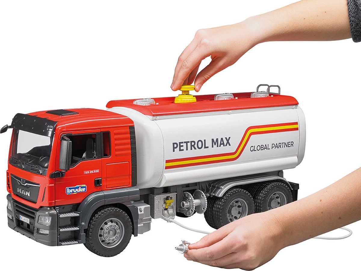 Bruder Man TGS Tankwagen
