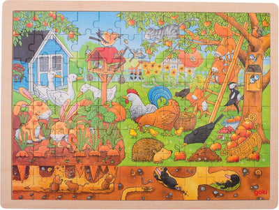 Goki Holzbein -Puzzle lebt im Garten