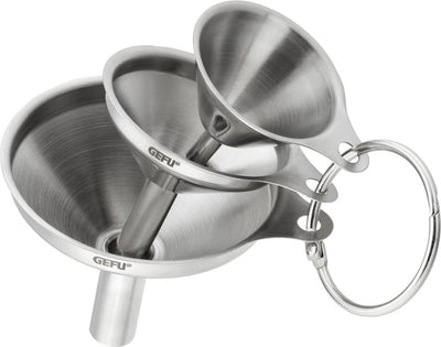 Gefu Versare Mini-Trichter-Set – 3-teilig – Edelstahl-Trichter für Flaschen, Gewürzmühlen und Ölflaschen