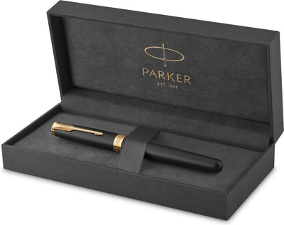 Parker Sonett Füllfederhalter | mattschwarze Lackierung mit goldenen Details | feine Feder | Geschenkbox