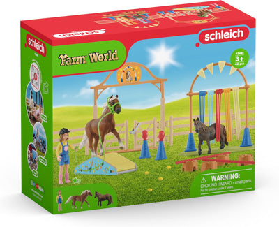 Schleich Farm World Spielfiguren-Set – Pferdetrainingslager – Kinderspielzeug für Jungen und Mädchen – 3 bis 8 Jahre – 41 Teile – 42481