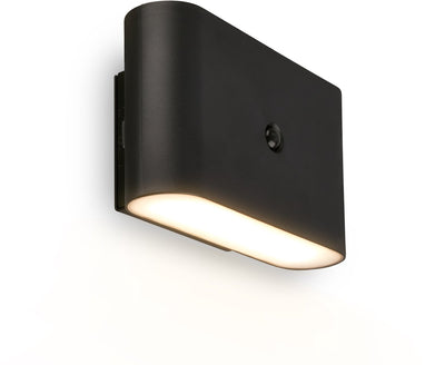 Briloner Chet – wiederaufladbare LED-Wandleuchte – ohne Bohren – mit Bewegungssensor – warmweißes Licht – mit Klebepad – schwarz – 16 x 9,5 x 6,5 cm
