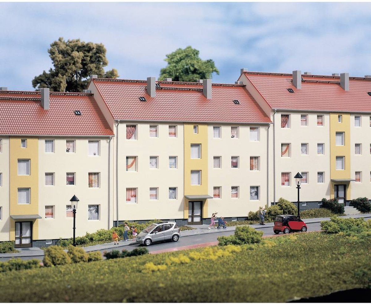 Auhagen 11402 h0 klassisches Mehrfamilienhaus