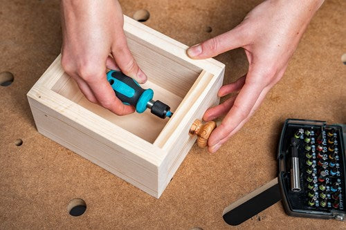 Wolfcraft Handschraubendreher | mit Bitaufzeichnung | kurz | 76mm | 1 Stück - 1239000