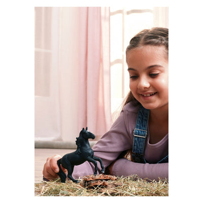 Schleich Pferdespielzeug Lusitano Hengst schwarz realistische Figur.