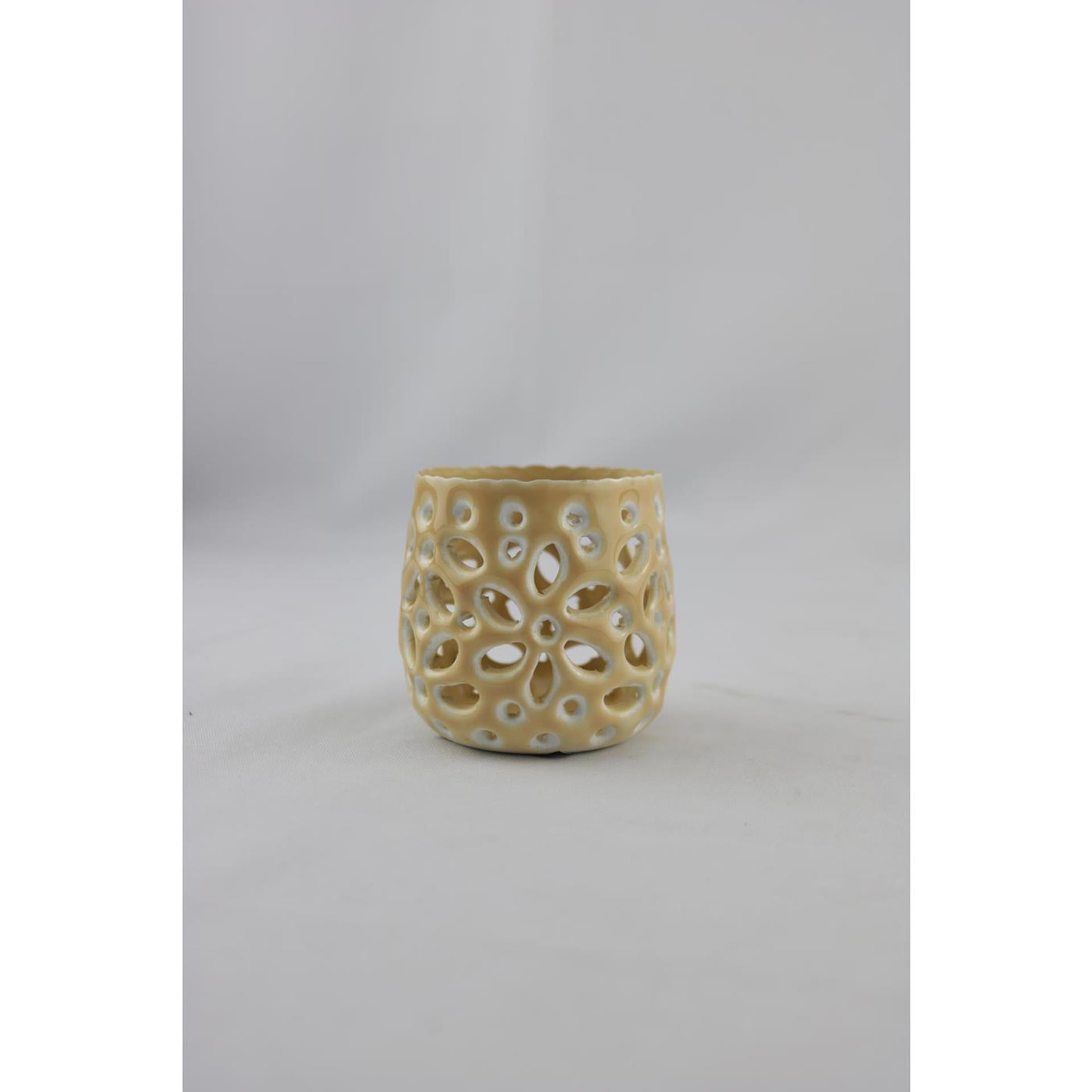 Mansion Atmosphäre Teelichthalter Beige 8x8x7cm
