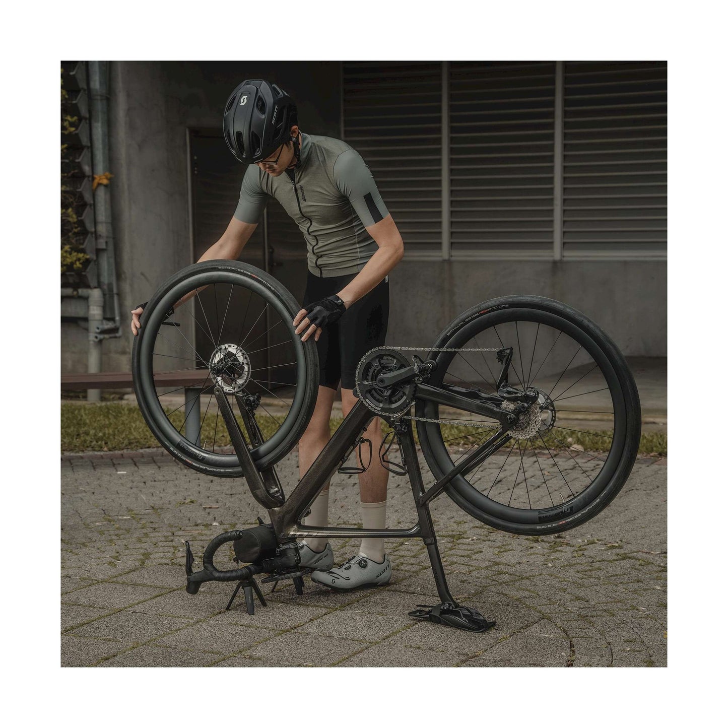 Topeak-Up-up-Stand