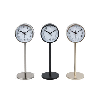 Uhr Rikki 3 sortiertes Metall 8x8x23cm ohne Batterie | 2 Stk