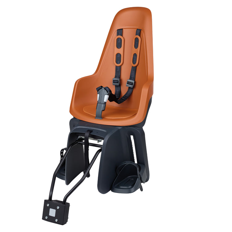Bobike-Kind Sitz hinter einem Maxi 1p EB-D mit Framen Carrier Bestätigung Schokolade Brown