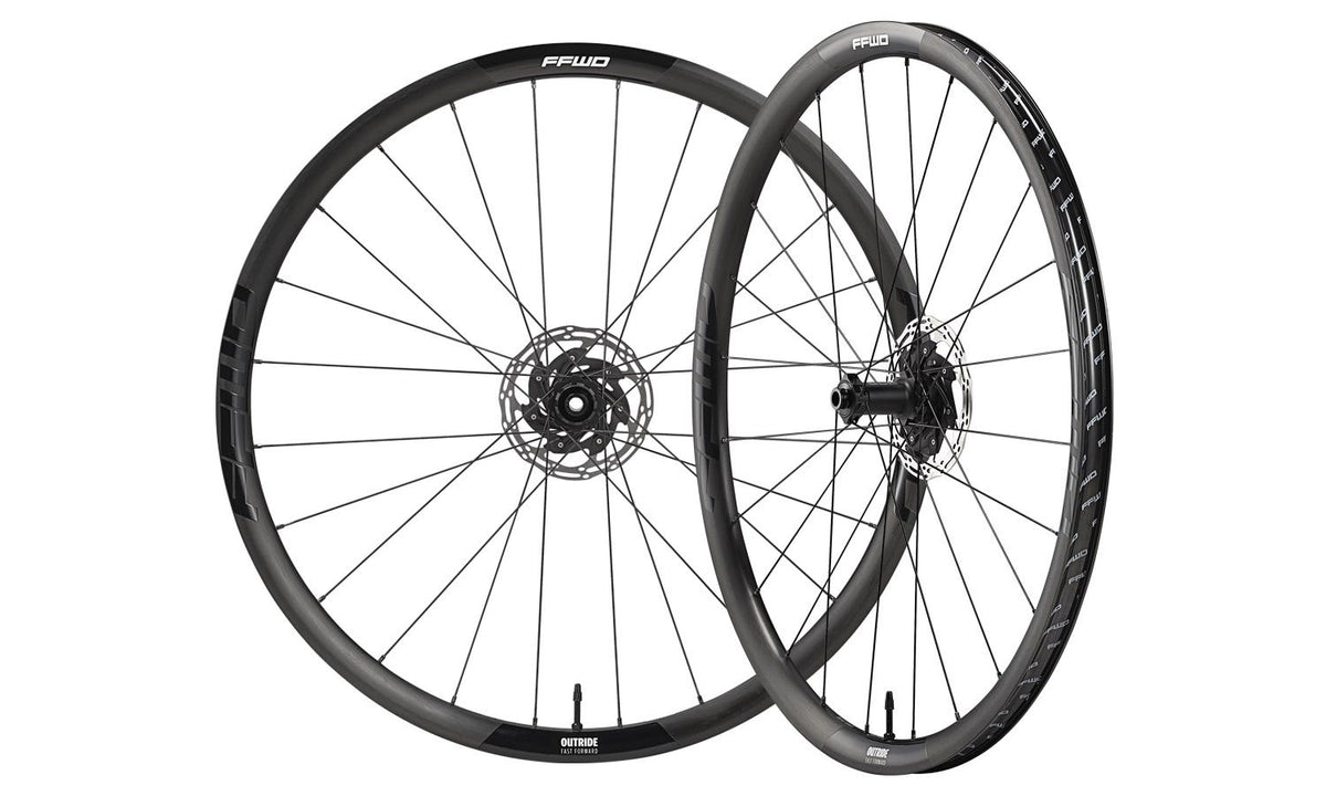 Shimano FFWD Laufradsatz Carbon Outlaw 29 Microspline Boost DT240 Nabe