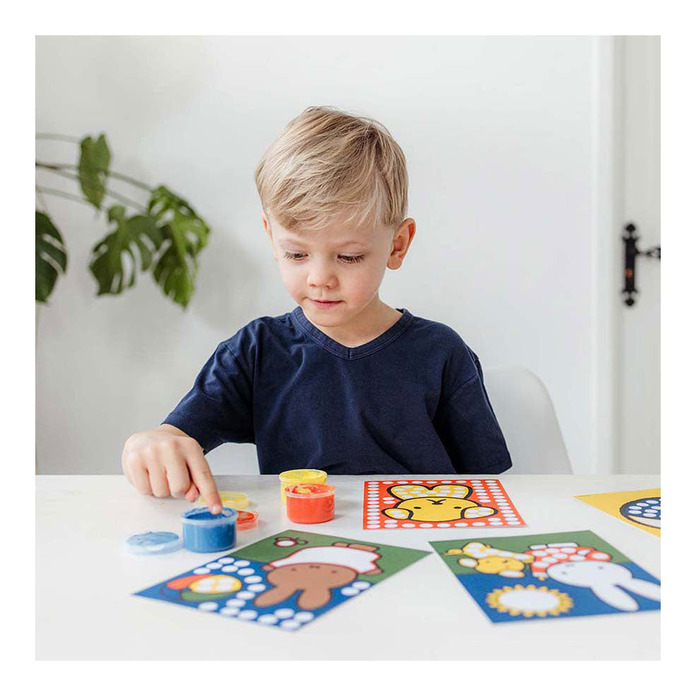 Miffy Creative mit Fingerfarbe
