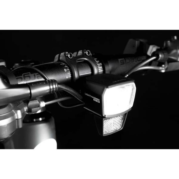 Trelock-Scheinwerfer Lightthammer LS 890-T ZL 410 E-B 12V DC 100