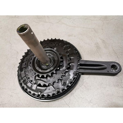 Shimano Kurbel 3 x 9 Geschwindigkeit FC-MT210-3 mit 175-mm-Kurbelmildern 40-30-22T Schwarz
