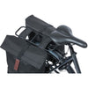 Basil City Doppel-Fahrradtasche - wasserabweisendes Polyester - schwarz - Universal Bridge System - 28-32L
