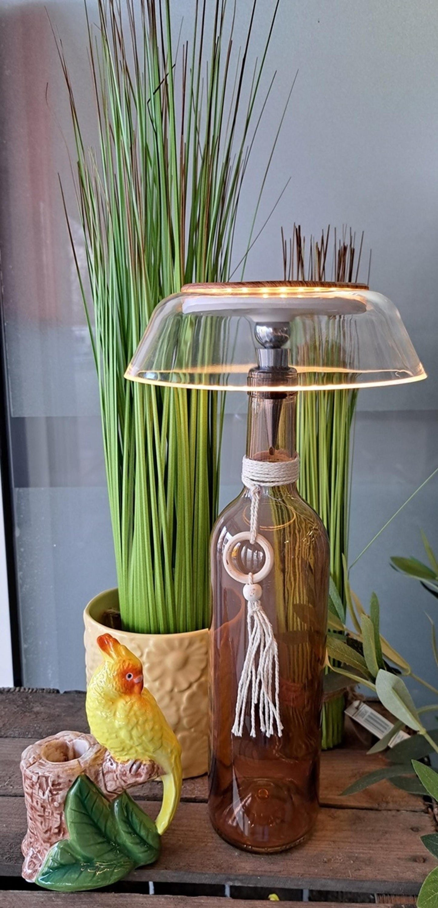 Tischlampe mit Mansion-Atmosphäre, USB-Aufladung, ø16,5 x H33,5 cm