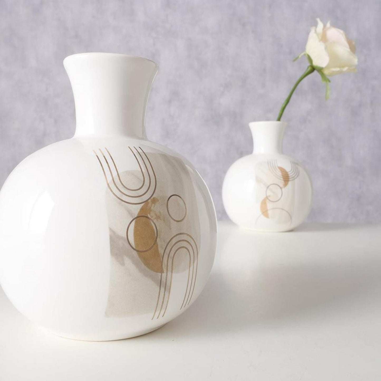 Boltze Home Vase Steingut H17cm weiß mit Aufdruck