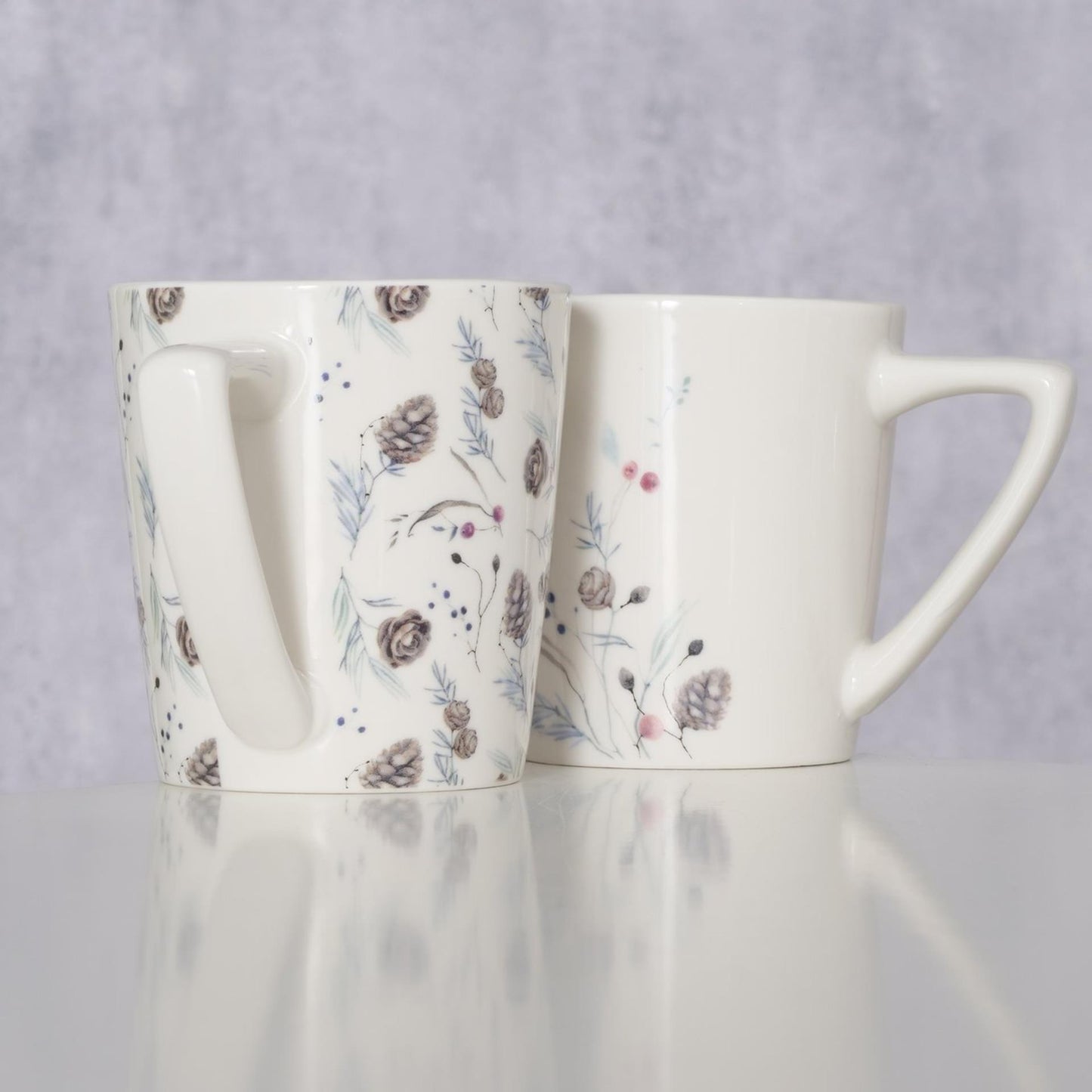 Boltze Home Keramiktasse mit Tannenzapfen 300 ml