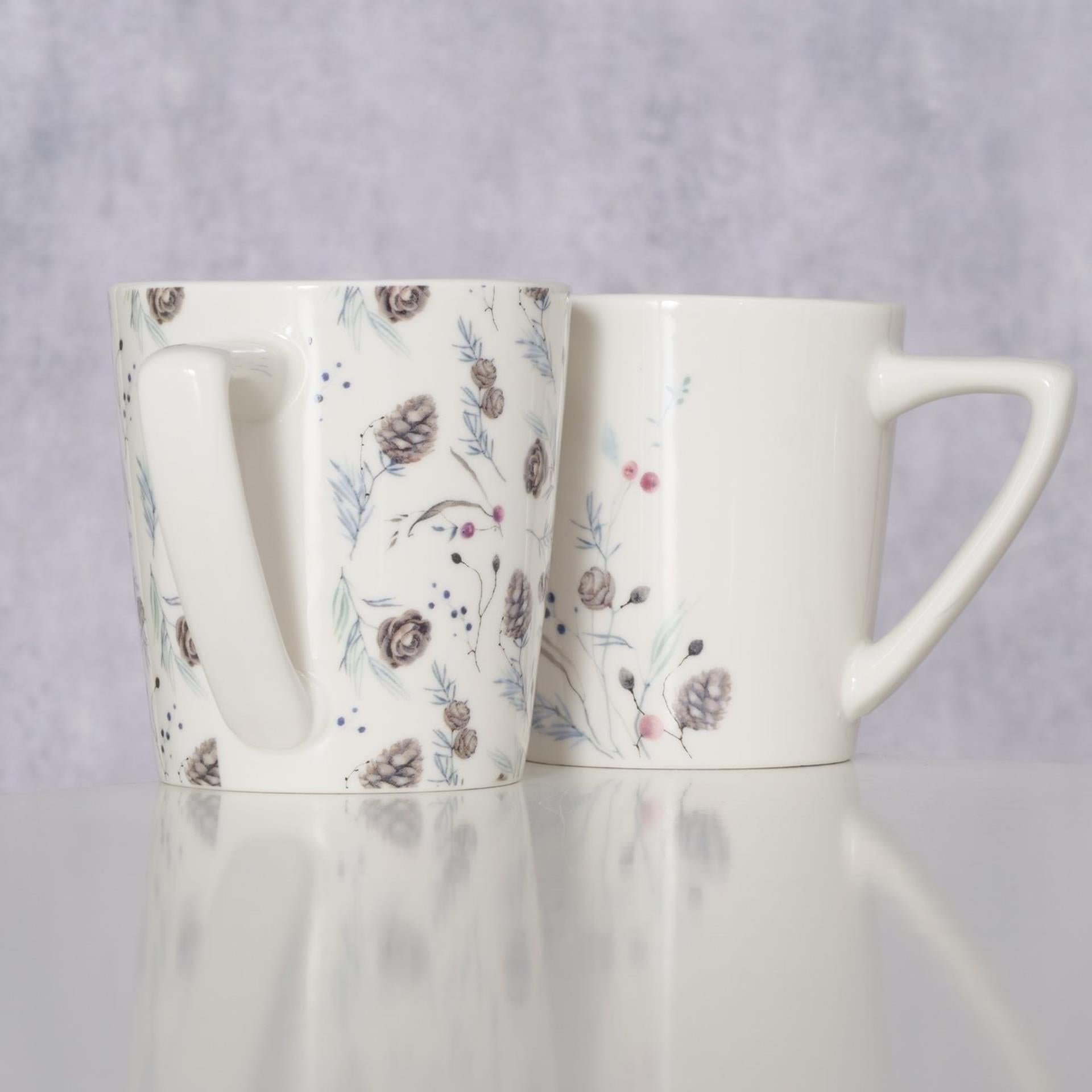 Boltze Home Keramiktasse mit Tannenzapfen 300 ml